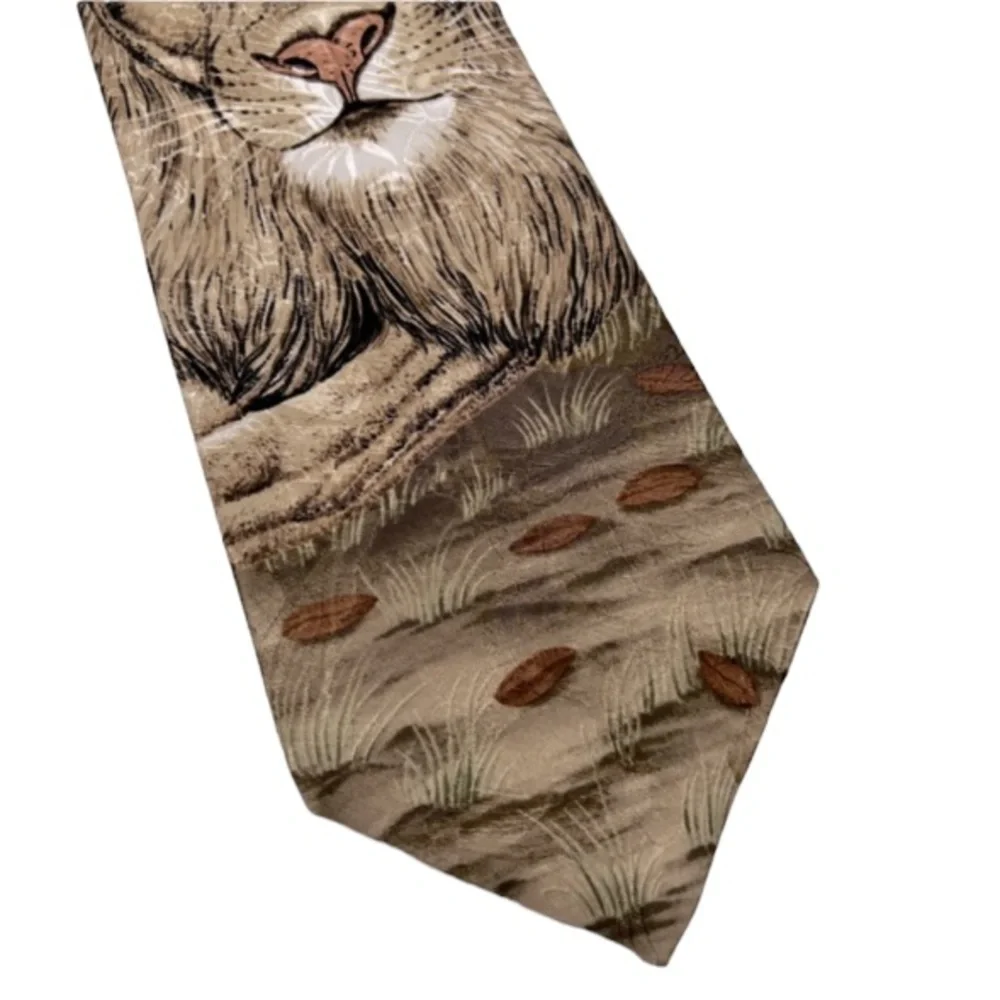 Endangered Species vintage necktie
